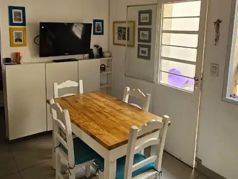 S. MARTIN CENTRO HERMOSA CASA  4 AMB. 2 PTAS. APTO CRÉDITO!