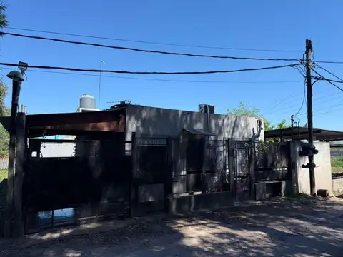 Casa en Venta en Gonzalez Catan, USD 40.000