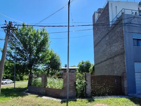 Terreno en Venta en Granadero Baigorria, USD 68.000