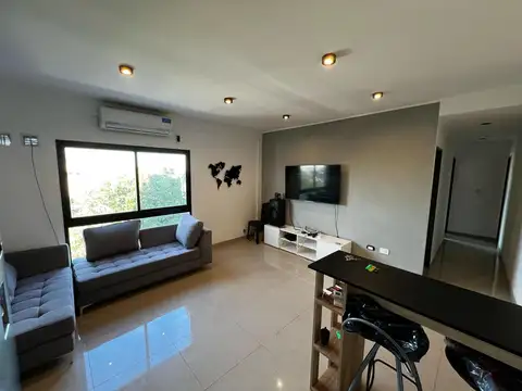 Departamento en Venta en Villa Luzuriaga, USD 90.000