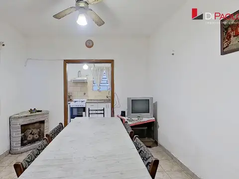 Depto Tipo Casa en Venta 60 años