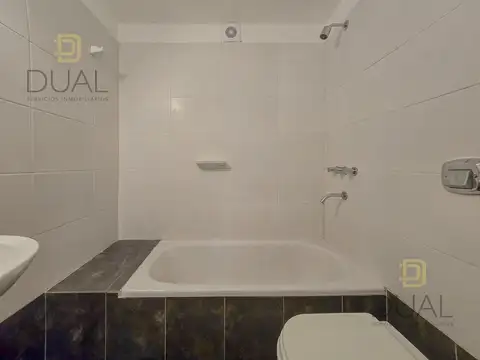 VENTA DEPARTAMENTO 1 DORMITORIO CON BALCON  EN BARRIO CENTRO