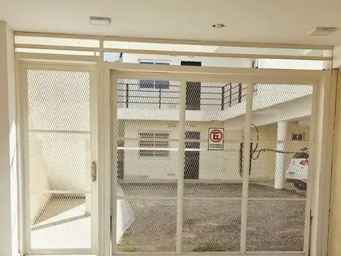 Depto Tipo Casa en Alquiler de 2 ambientes