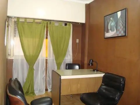 Oficina en Venta 40 años