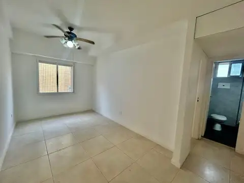 Estivao 100, Piso 7