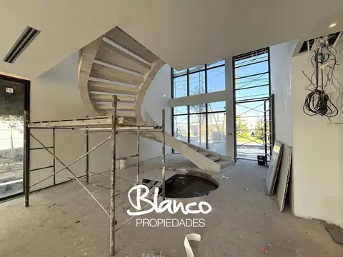 Casa en Venta de 5 dormitorios