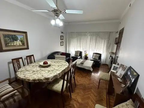 Casa en Venta en Morón, USD 200.000