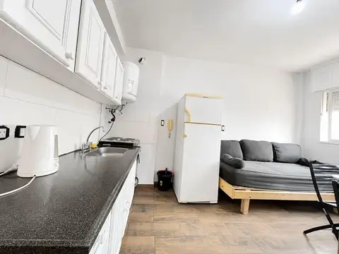 3 DE FEBRERO 2300 UN DORMITORIO AMUEBLADO