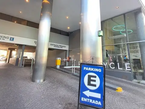 Venta Cochera 1er SS EN Palermo Hollywood