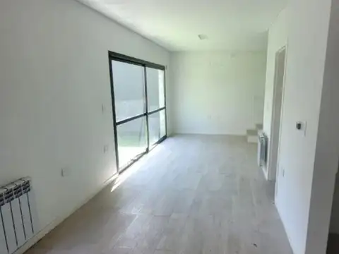 Casa en Venta en Poeta Lugones, USD 195.000