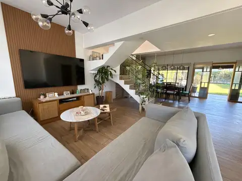Casa en Venta en Haras María Eugenia, USD 350.000