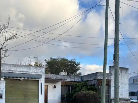 Casa en Venta en Monte Grande, USD 159.000