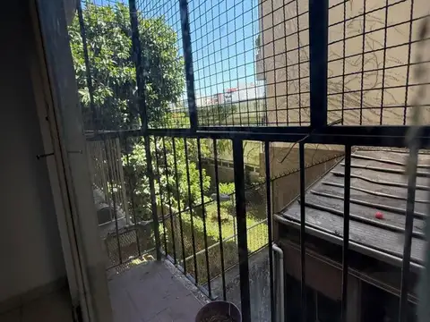 Departamento - Alquiler - Argentina, Capital Federal - YERBAL 700