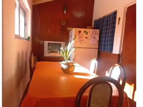 Carola Lorenzini e/Avenida Longchamps y Gobernador Arias