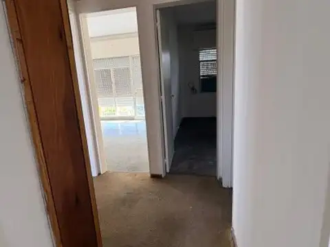 Departamento 5 ambientes con 1 baño