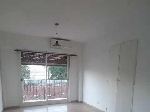 Departamento en Alquiler al Noreste