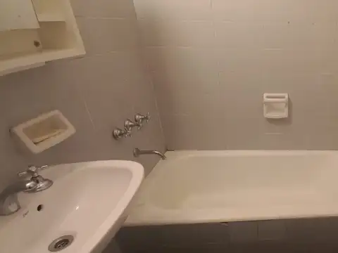 MUY LINDO MONOAMBIENTE TODO EXTERNO CON BALCON