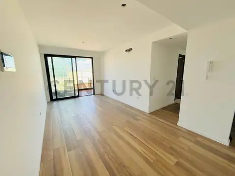 Departamento de categoria dos dormitorios en venta en La Plata