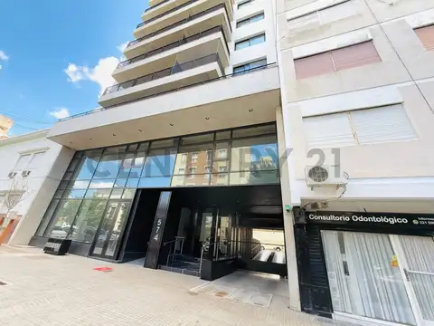 Departamento de categoria dos dormitorios en venta en La Plata