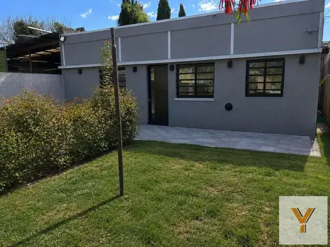 Casa en Alquiler en La Plata, Partido de La Plata