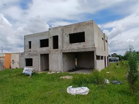 Casa en Venta en Belen de Escobar, USD 159.900