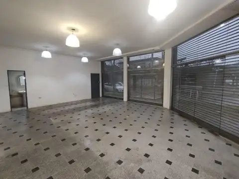 Local en Alquiler en San Antonio de Padua, $ 750.000