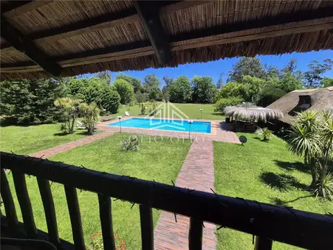 Hermosa Casa en barrio Golf