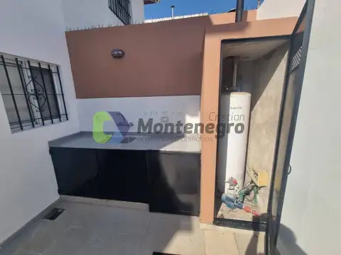 Casa en Venta en Berazategui, USD 73.000