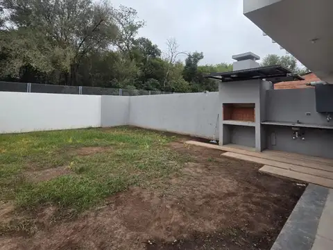 Casa en Alquiler de 2 dormitorios