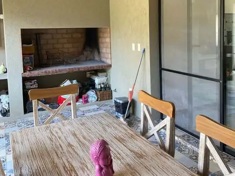 Casa en Venta en Las Praderas De Lujan, USD 250.000