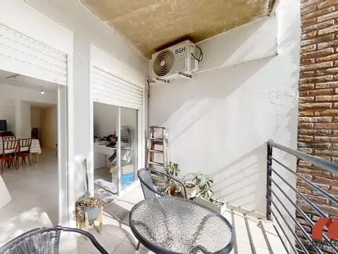 Depto Venta de 1 Amb 50 M2  Divisible en La Lucila Balcón aterrazado Dueño financia