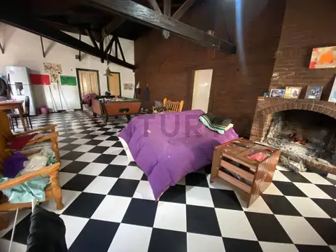 EN VENTA | Casa quinta con galpón - Colinas de los Padres