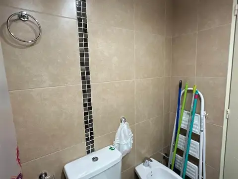 Departamento en Alquiler en Parque Chacabuco, $ 650.000