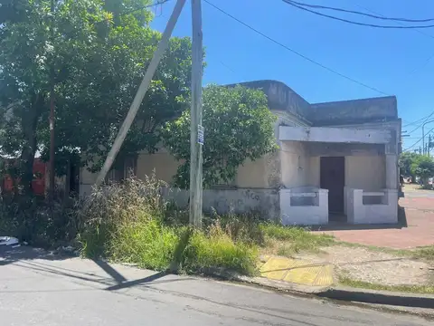 CASA 3 AMBIENTES EN LOTE PROPIO EN RAMOS MEJIA