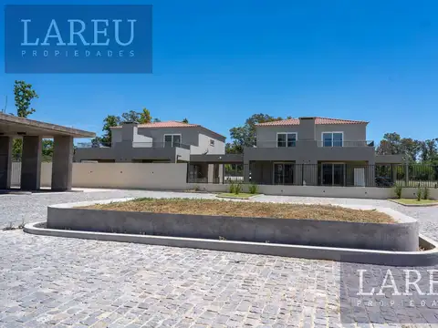 Departamento en Venta en La Lonja, USD 85.000