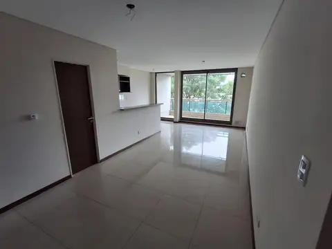 Departamento en Alquiler en Parque Casado, $ 800.000