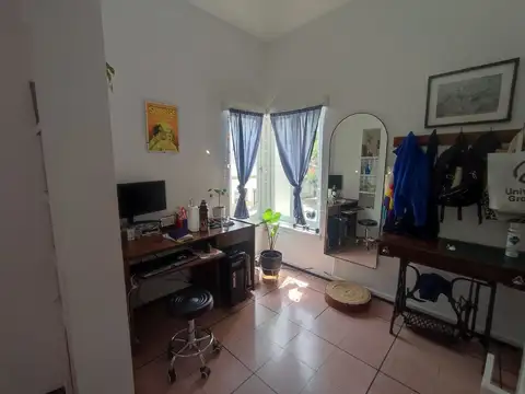 Depto Tipo Casa 4 ambientes con 2 baños