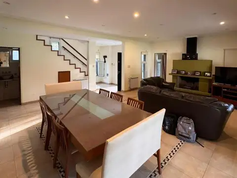 Casa en venta en calle 25 entre 425 y 426, Villa Elisa