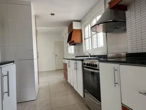 Departamento en Alquiler de 3 dormitorios