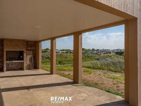 Casa en Venta en Monte Hermoso, USD 89.000