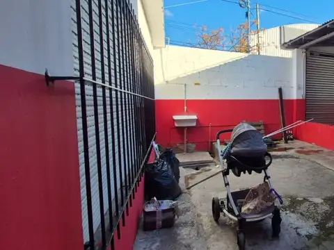Casa en Alquiler en Caseros, $ 1.400.000