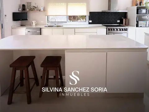 CASA 4 AMBIENTES EN VENTA, BARRIO LA CODORNIZ, LOS CARDALES