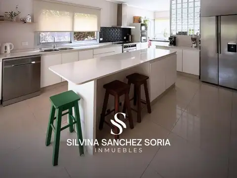 Casa en Venta en Exaltacion De La Cruz, USD 279.000