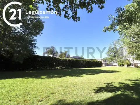 Terreno en Venta de 877,0 m2