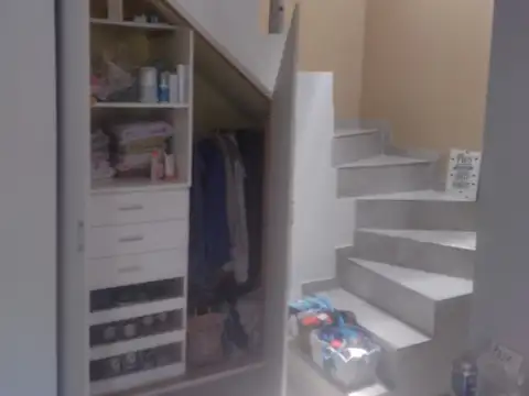 Depto Tipo Casa 3 ambientes con 1 baño