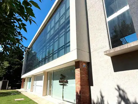 AV. REAL al 9200 Aldea Fisherton