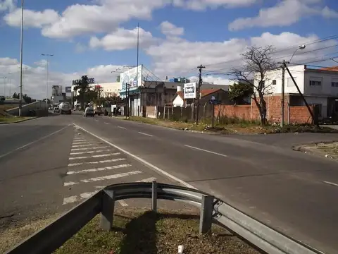 AUTOPISTA DEL OESTE KM 21