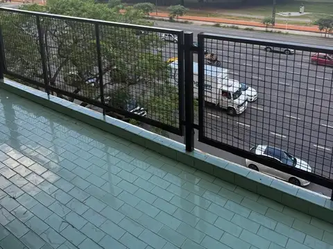 Departamento 5 ambientes con 4 baños