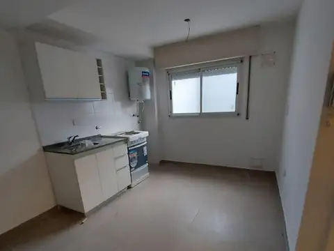 San Juan 3200, Piso 02