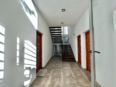 Lola Mora 700